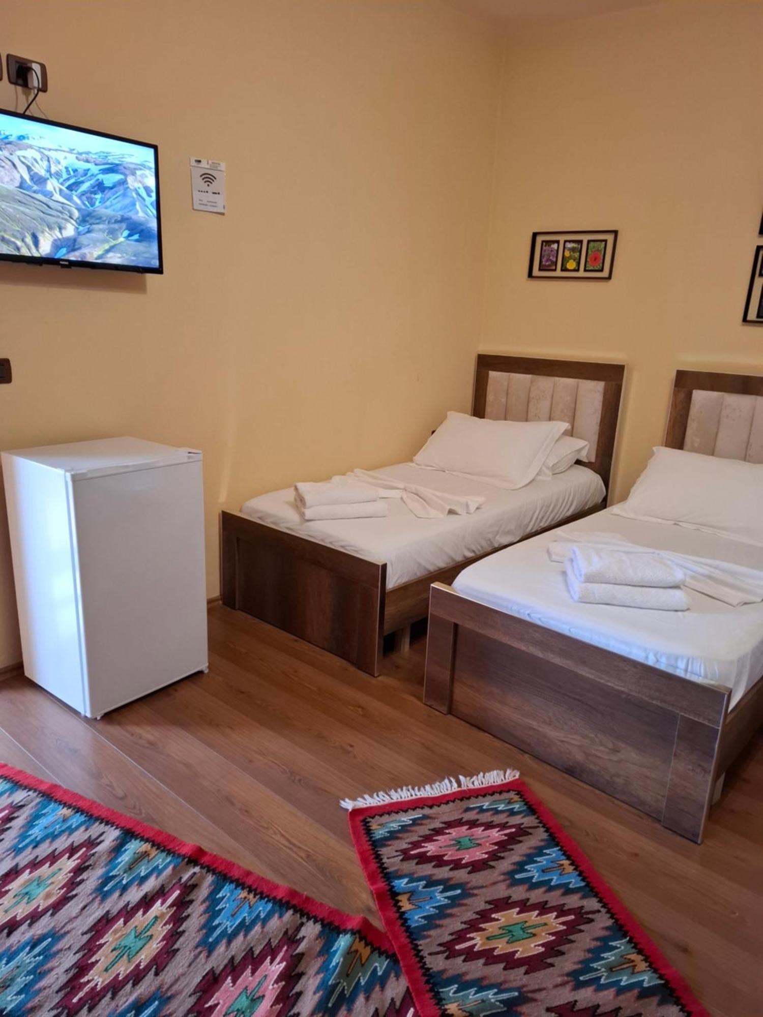 Vila Haznedari-City Center Berat Extérieur photo