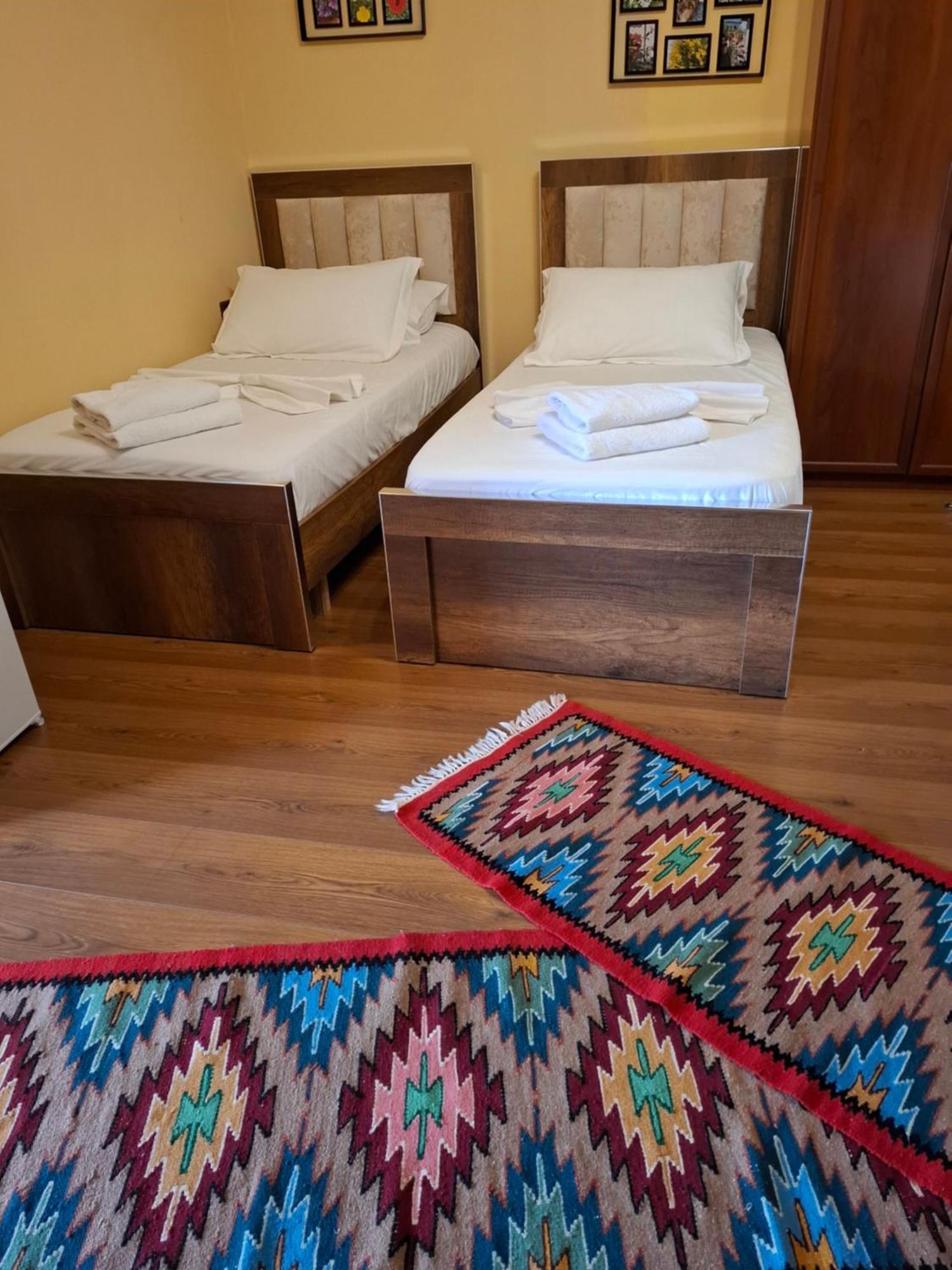 Vila Haznedari-City Center Berat Extérieur photo